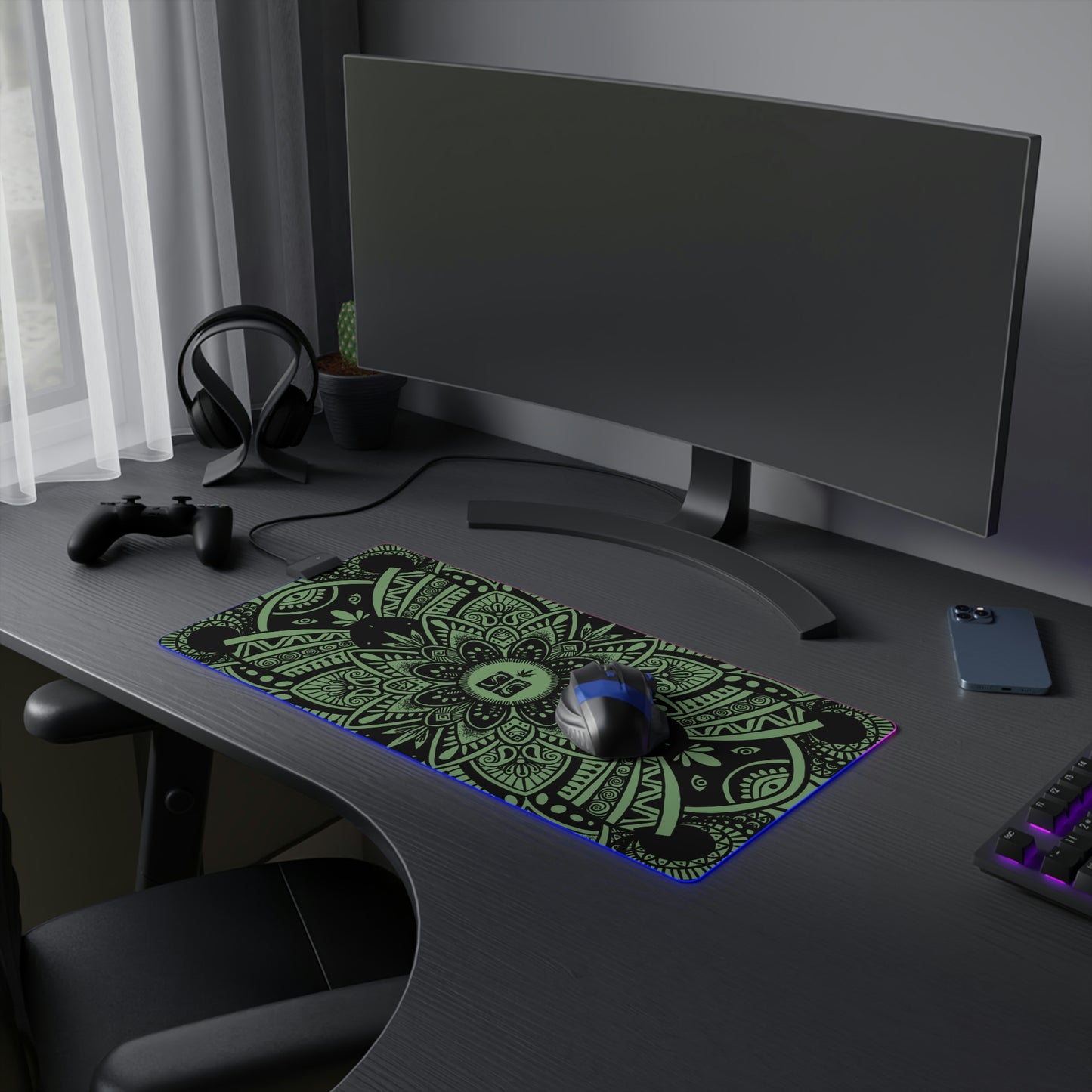 LED Gaming Mouse Pad - Black Shmackedala