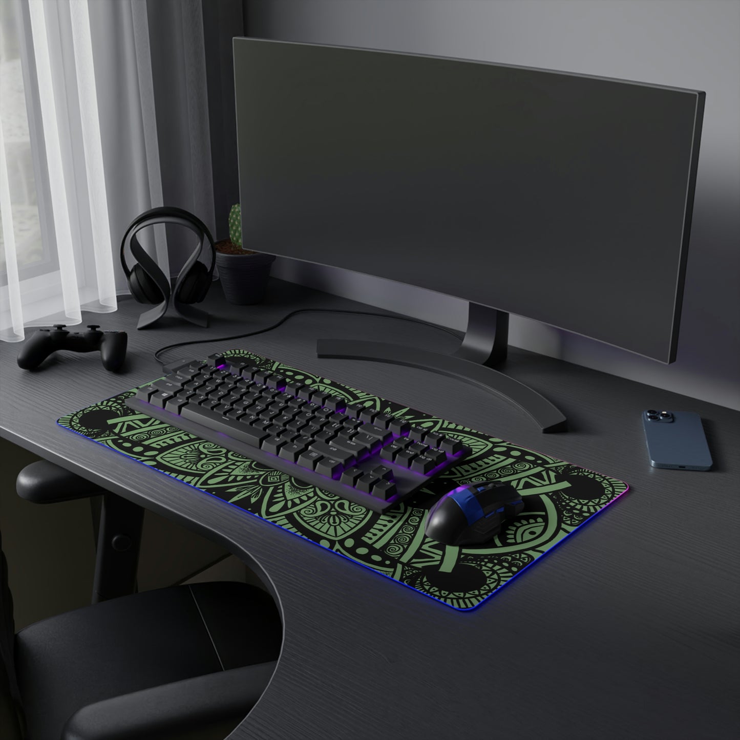 LED Gaming Mouse Pad - Black Shmackedala