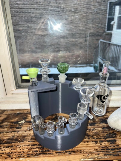 The Glass Staircase (Gray) - Bowl Holder / Slide Holder / Glass Piece Holder