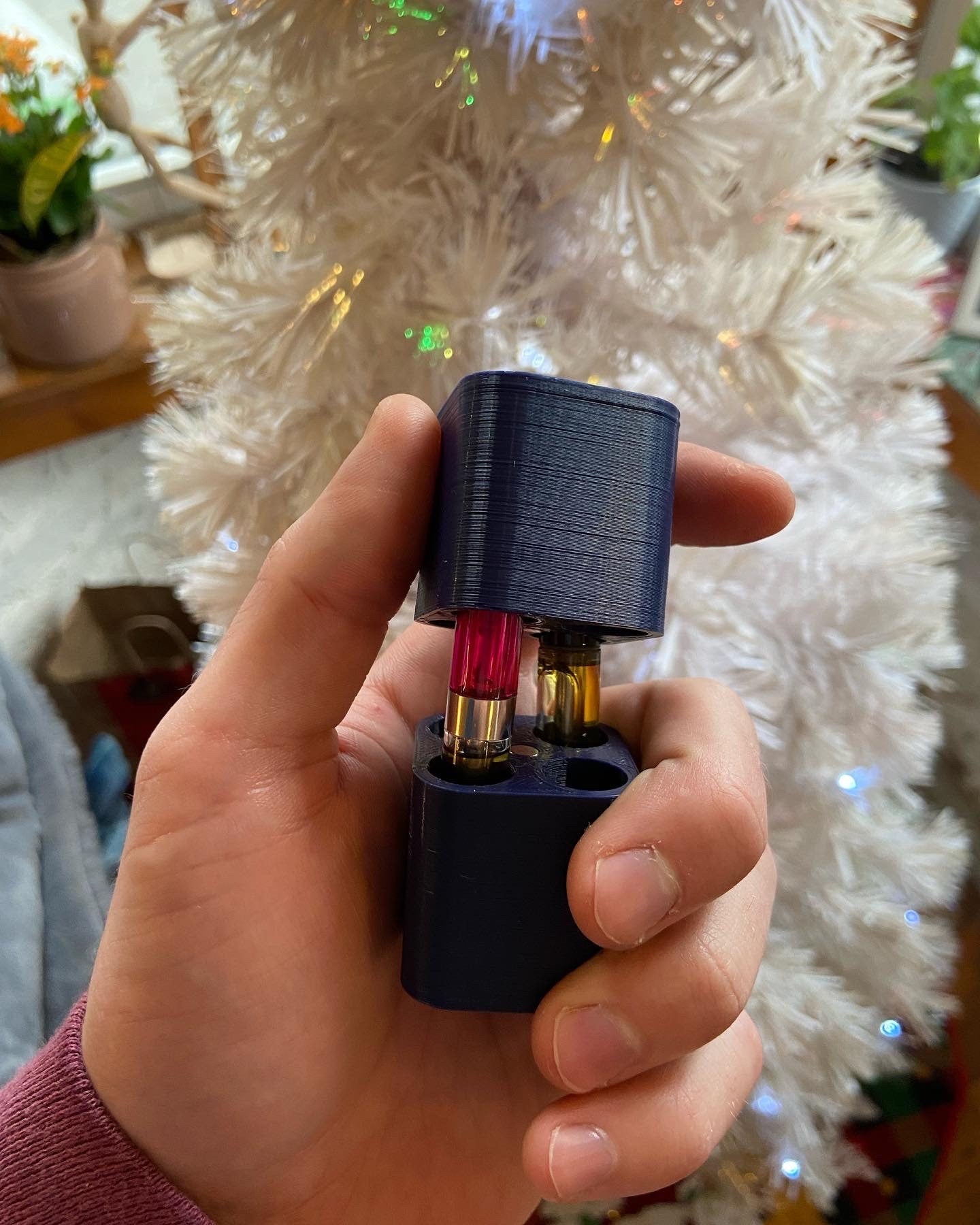 Magnetic 510 Cartridge Holder Stash Case Travel Caddy